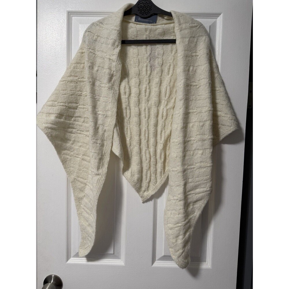 Universal Thread Oversized Cable Knit Scarf Wrap Shawl Cream Off White One Size